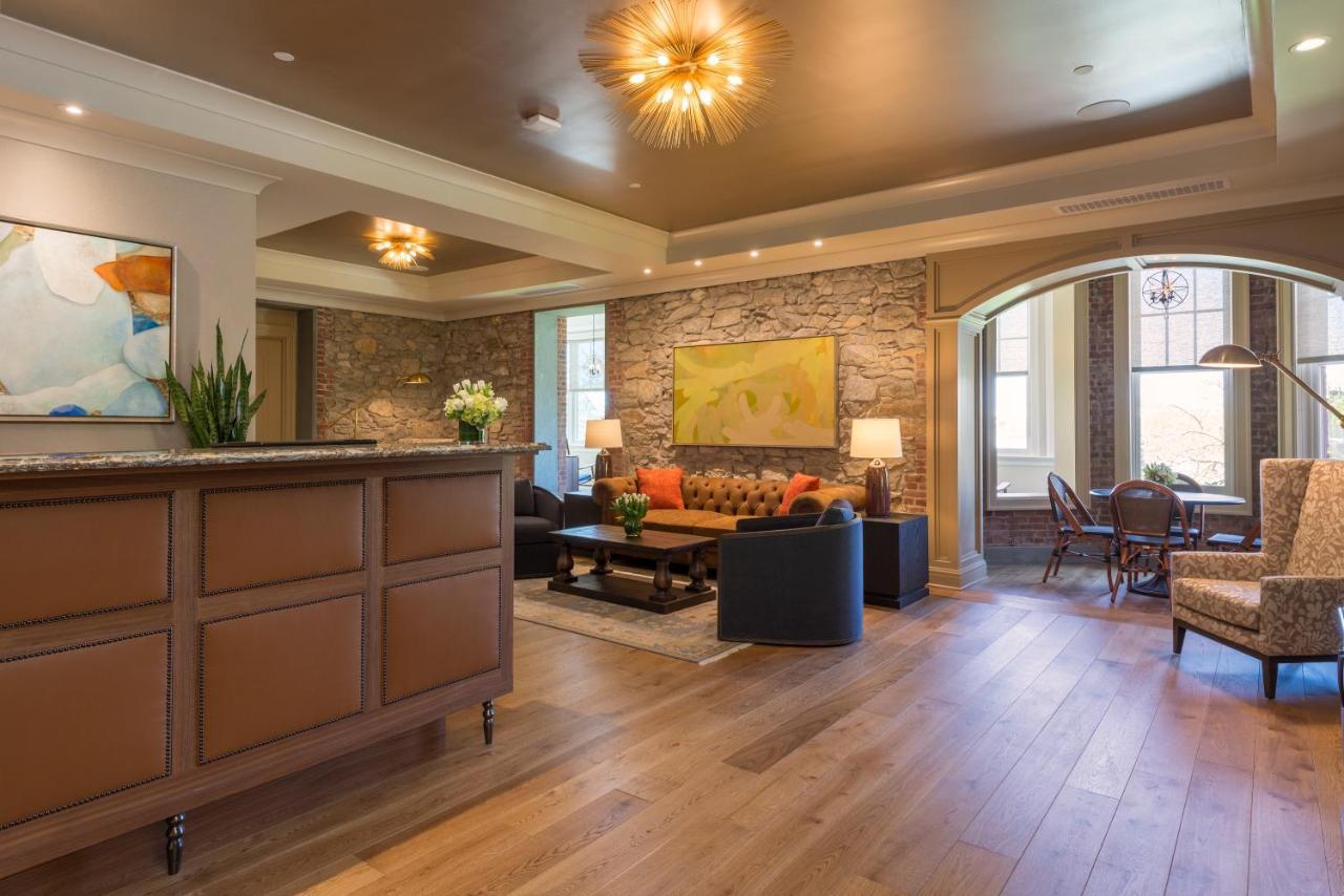 Hotel The Abbey & Peekskill